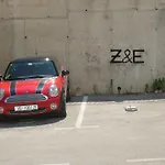 Z&e *