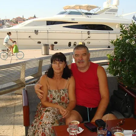 Z&e Διαμέρισμα Τρογκίρ